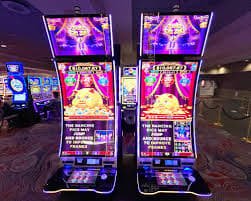 Người dùng Vietnam đang chơi slot nổ hũ trên điện thoại tại nhà